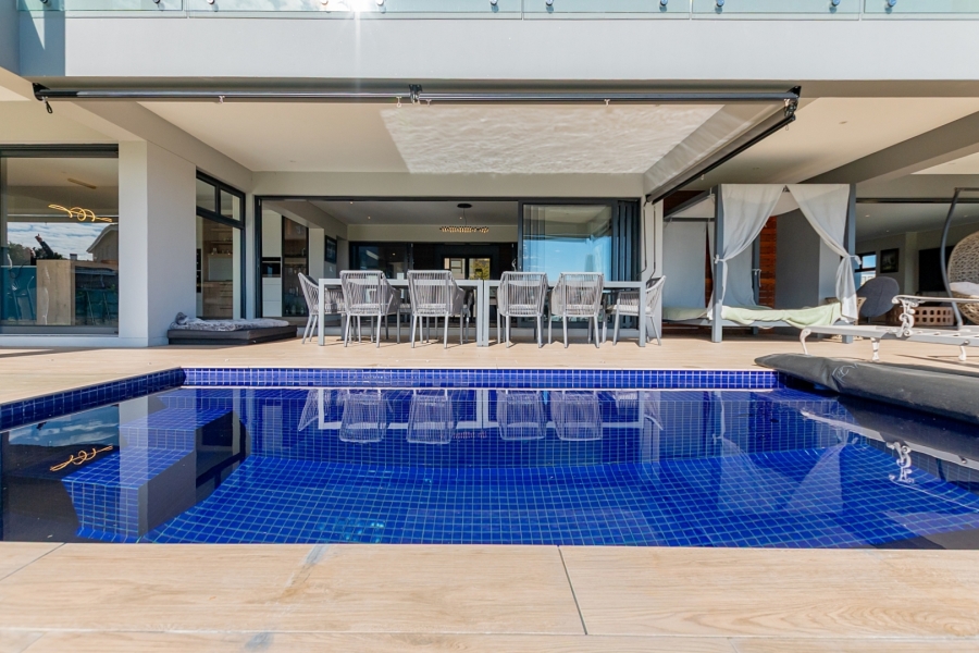 4 Bedroom Property for Sale in Myburgh Park Western Cape